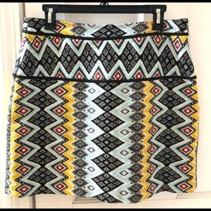 🌼 Ann Taylor LOFT Aztec Pattern Skirt